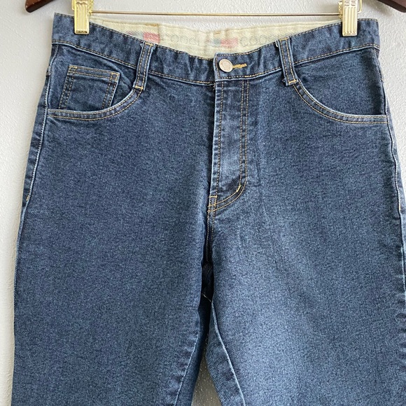 Coogi Women’s Jeans Size 30 Straight Jeans 100% Cotton Dark Denim Casual Y2K - Picture 2 of 10